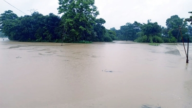 দীঘিনালায় হঠাৎ পানি, ঘরছাড়া শতাধিক পরিবার