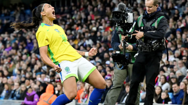 ১০ জন নিয়েও ইউরো চ্যাম্পিয়নদের হারাল ব্রাজিল